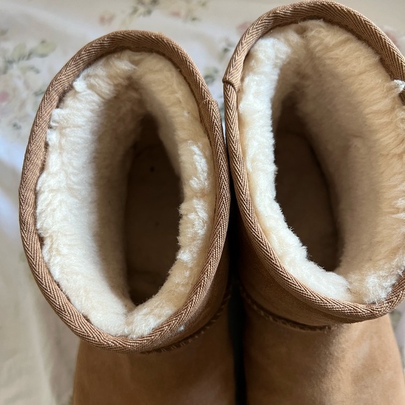 UGG SHORTIES CHESTNUT - Picture 6 of 9